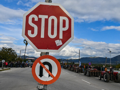 Ολυμπία Οδός- αγρότες: Άνοιξε ο αυτοκινη...