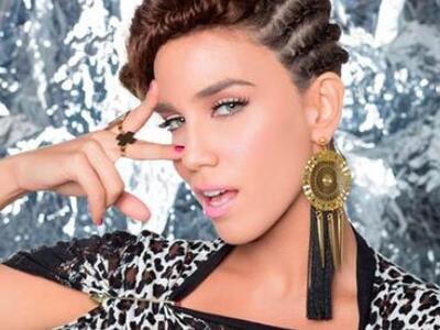 Η τραγουδίστρια και μοντέλο Κατερίνα Στι...