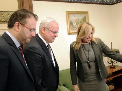 Με τη Φώφη ο βουλευτής του Ποταμιού Ιλχά...