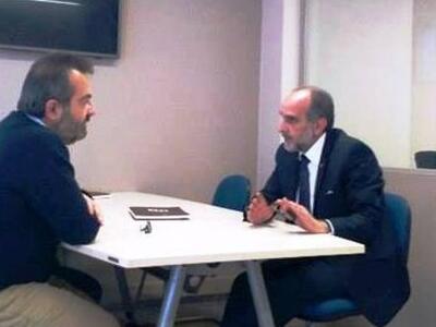 Στο thebest.gr ο Περιφερειάρχης Απόστολο...