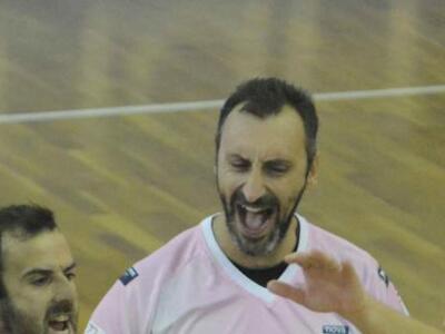 M. Ρουμελιώτης: "Επιστρέφουμε στην ...