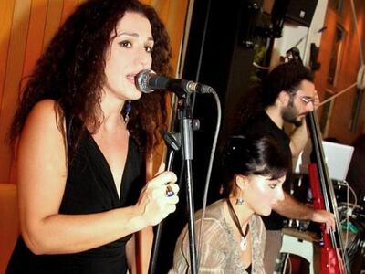 Η Νάσια Παπαγιαννάκη τραγουδά απόψε στο Due Piani