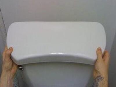 Πελάτης εστιατορίου φεύγει φουριόζος κλέ...