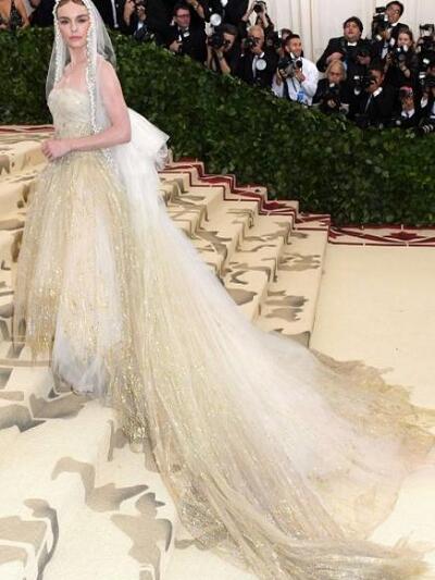 KEIT ΜΠΟΣΓΟΥΟΡΘ ΜΕ OSCAR DE LA RENTA