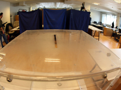 Καιρός: Με λιακάδα και 30αρια θα πάνε τη...