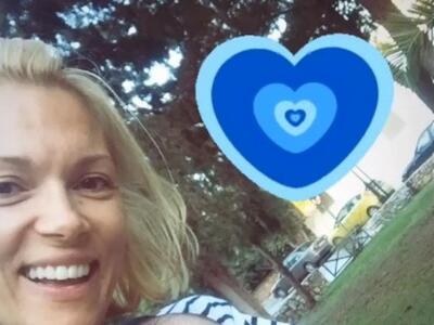 Η Βίκυ Καγιά ποζάρει με το μωρό της - ΦΩΤΟ