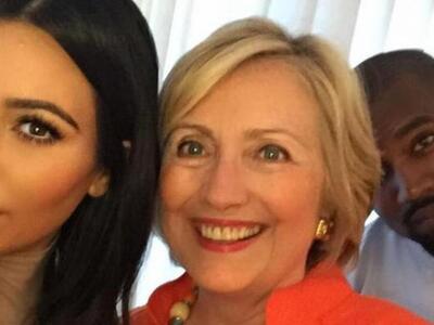 Η selfie της Κιμ Καρντάσιαν με τη Χίλαρι...