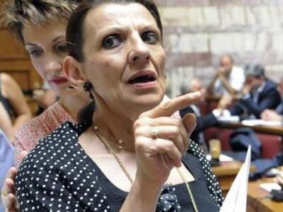 Κανελλοπούλου: "Η Πιπιλή να ζητήσει...