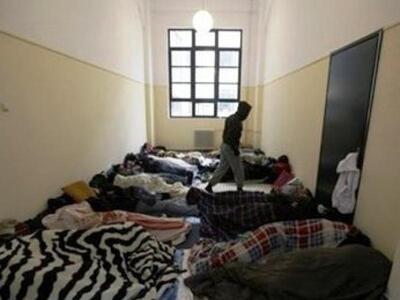 Μέτωπο αιρετών υπέρ των μεταναστών απεργών πείνας