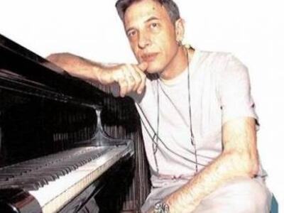 Διονύσης Τσακνής: «Μου ’ρχεται να τραβήξ...