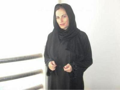 Η Θεοφανία Παπαθωμά με ισλαμική ενδυμασί...