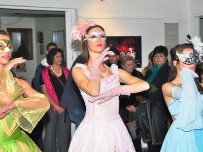 Με επιτυχία τα εγκαίνια της έκθεση των Ν...