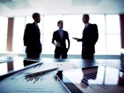 Καλάβρυτα: Ενημερωτική εκδήλωση για μικρ...