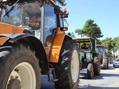 Χριστούγεννα στα μπλόκα θα κάνουν οι αγρότες