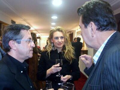 Νίκος Νικολόπουλος, Γωγώ Παπαντωνοπούλου