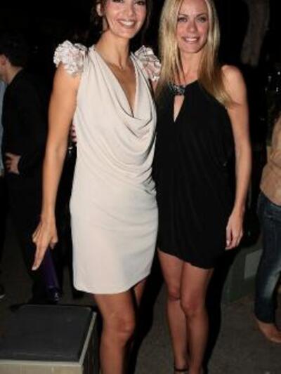 Η Κατερίνα Λέχου με την Ζέτα Μακρυπούλια