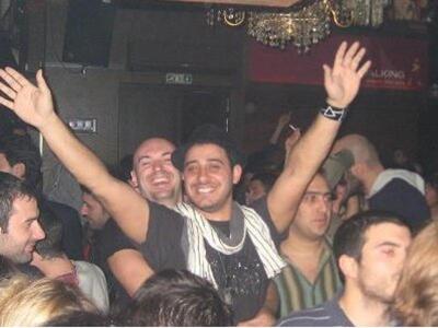 "Κατέβασε ρολλά" χθες βράδυ το...