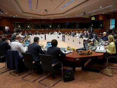 Σύνοδο Κορυφής για την Ελλάδα την Τρίτη ...