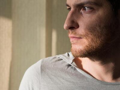 Πάτρα - Dousk: Ο πατρινός μουσικός παραγ...