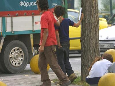 Κατάκολο: Συνεχίζουν να κινδυνεύουν παιδ...