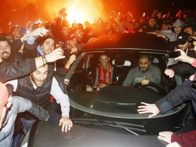 Αποθεωτική υποδοχή του Μιραλάς στον Ολυμπιακό