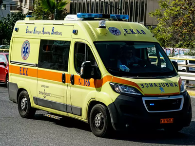 Ηλικιωμένη εγκλωβίστηκε για 18 ώρες σε α...