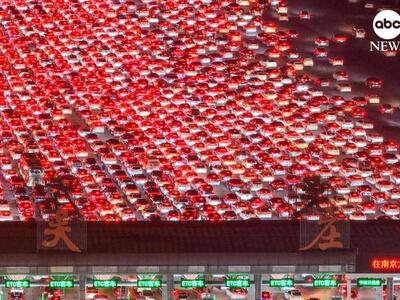 Πρωτοφανές χάος στην Κίνα: Ουρές χιλιομέ...