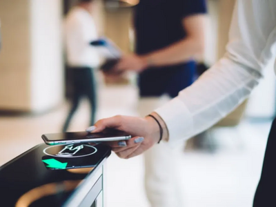 Πότε τίθεται σε ισχύ η Ψηφιακή Κάρτα Εργασίας