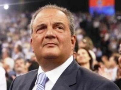 Οι Αμερικανοί παρακολουθούσαν το τηλέφων...