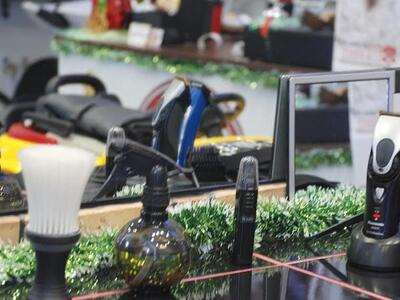 Πάτρα:  Πώς από το παραδοσιακό κουρείο φ...