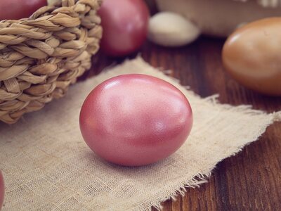 Γιατί βάφουμε κόκκινα αυγά την Μ. Πέμπτη; 
