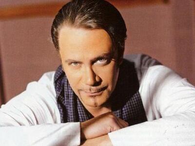 Ο Στέφανος Κορκολής «Εφ’ Όλης της Ύλης» ...