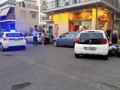 Αγρίνιο: Τραυματίστηκε δικυκλιστής σε τροχαίο - ΦΩΤΟ Αγρίνιο: Τραυματίστηκε δικυκλιστής σε τροχαίο - ΦΩΤΟ