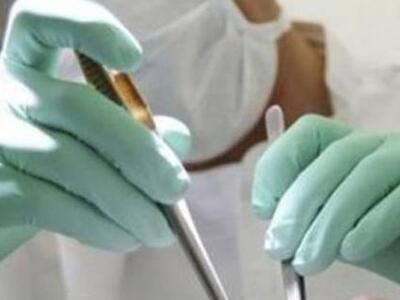 Απίστευτο: 37χρονη πήγε για απονεύρωση κ...