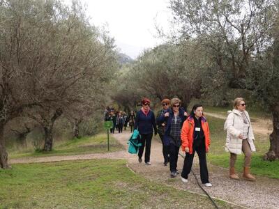 (από αρ.) Χ. Μαυροπούλου, Π. Νικολακοπού...