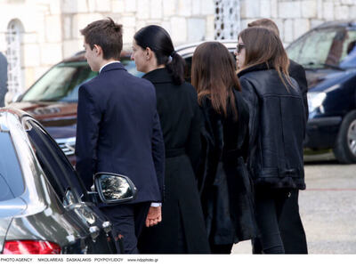 Θέμος: Tο τελευταίο αντίο από τη σύζυγο ...