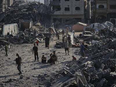 Δεν παραδίδουμε τα όπλα, λέει η Χαμάς - ...