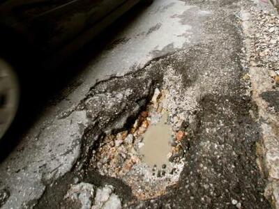 Κάτω Αλισσός - Καταγγελία: Δρόμος και πα...