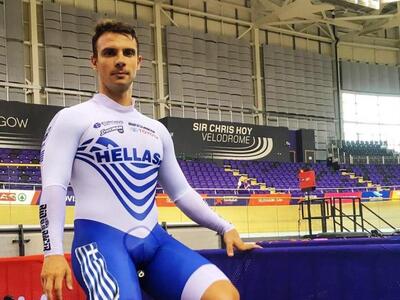 Με ποδήλατα και ρούχα, αλλά χωρίς... βαλ...