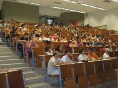 Πάτρα: Θερινό Σχολείο σε « Νανοϋλικά και...