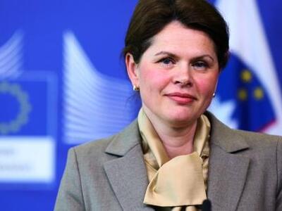 Συνταγή Τρόικας και στη Σλοβενία: Ιδιωτι...