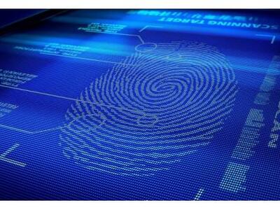 Έλεγχος δακτυλικών αποτυπωμάτων στην «επ...