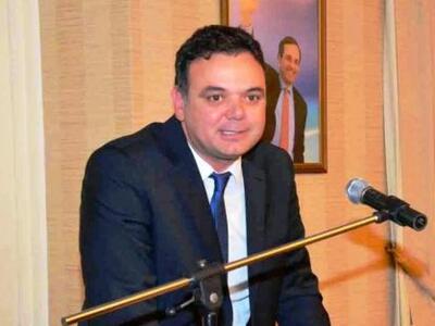 Διδασκάλου: Κύκνειο άσμα για τους «κουρσ...