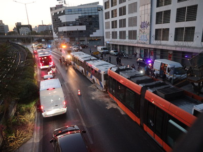 Τροχαίο στον Πειραιά: Πώς αποφεύχθηκαν τ...