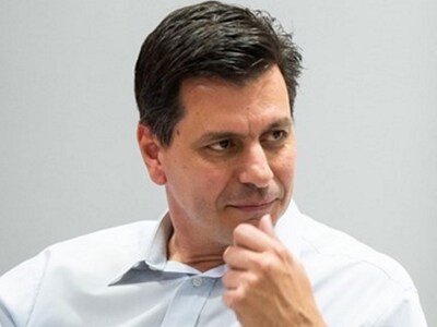 Σπιράλ: Λάθη και παραλείψεις της Δημοτικ...