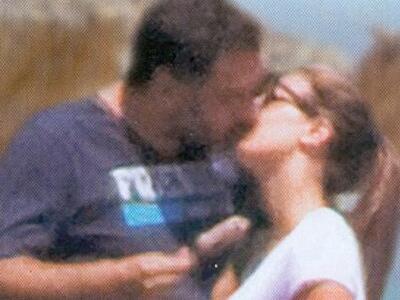 Γρ. Αρναούτογλου: Τρυφερά τετ - α - τετ ...