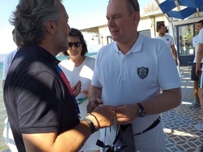 Συνάντηση Θεόδωρου Δούρου και Αλβέρτου μ...