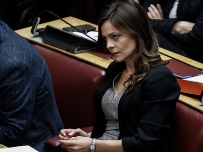 Αχτσιόγλου: “Κάθε μέρα και ένα νέο μέτρο...