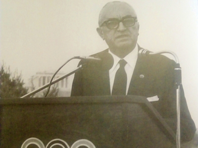 Επαμεινώντας Πετραλιάς: Από ιδρυτής του ...