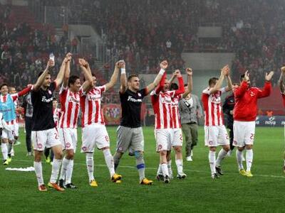 Ο Ολυμπιακός στα 88 (χρόνια) γιόρτασε τα...